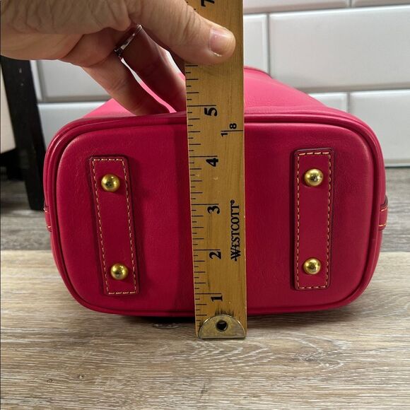 2527 Dooney & Bourke pink Florentine bucket bag 20445502527 - Picture 10 of 14